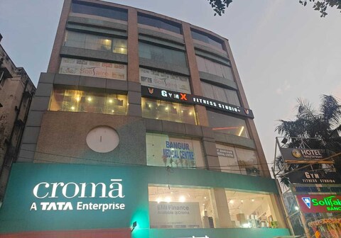 Hotel O Premium 12th Night