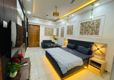 Cozy Studio in Noida High Rise View
