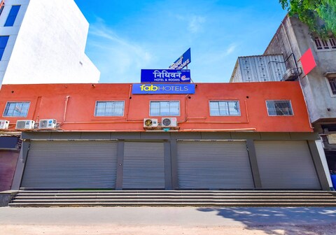 FabHotel Nidhivan - Nr.Sarvottam The Restaurant (250M)