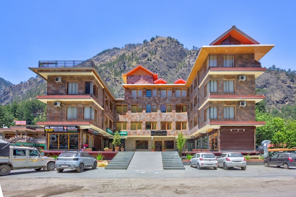 The Hangout Lodge, Lounge and Spa