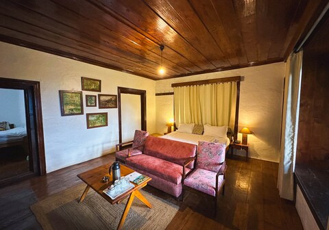 The Sunshine Heritage | Rooms & Restaurant