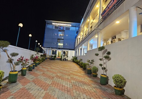 Padmawati Resort