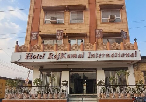 Hotel Rajkamal International