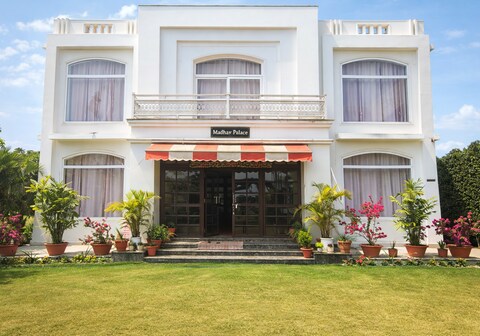 Madhav Palace
