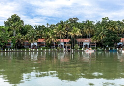 Club Mahindra Ashtamudi
