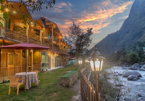 The Brightside Resorts Tirthan A Riverside Hotel