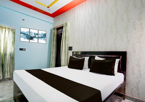 Hotel O J.k Hotel and resturant