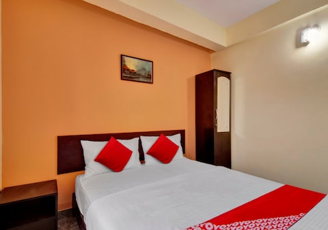 Hotel O PALMS INN ROOMS