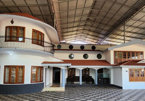 Bharatham Heritages Inn