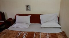 Hotel Pavitra Inn, Udaipur Hotel Pavitra Inn, Udaipur