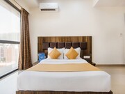 OYO 12043 Hotel Crystal Crown, Mumbai OYO 12043 Hotel Crystal Crown, Mumbai