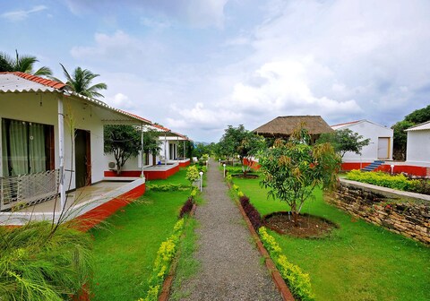 Glorious Gir Resort