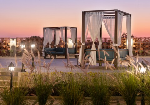 VANVEDA Resort by Nirvana