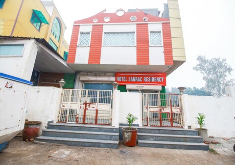 Hotel O Ansh Residency