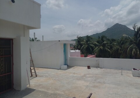 Senthil GRS House Stay