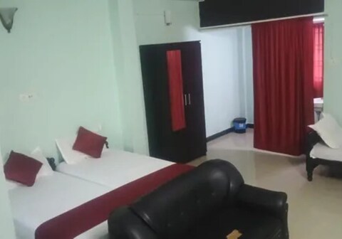 FabHotel D Qube