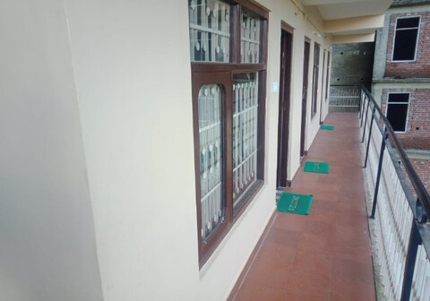 The Captain B&B | Rooms & Caretaker