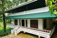 OYO Home 22731 Nature Cool Villas, Munnar OYO Home 22731 Nature Cool Villas, Munnar