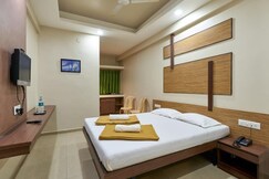 Hotel Raama Grand, Kolhapur Hotel Raama Grand, Kolhapur