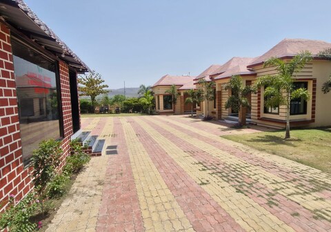Ajanta Hill Resort