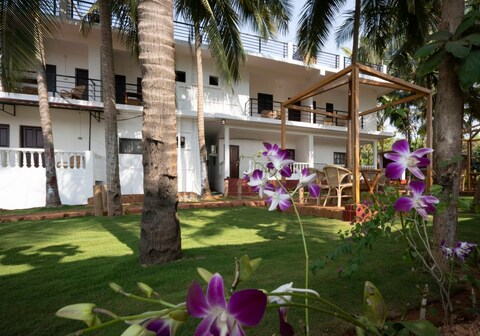 De lavender luxury Resort