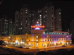 HOTEL THREE STAR PVT.LTD., Mumbai HOTEL THREE STAR PVT.LTD., Mumbai