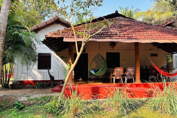 Ocean Green Homestay| Rooms & Caretaker