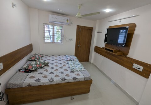 mahadev guest house
