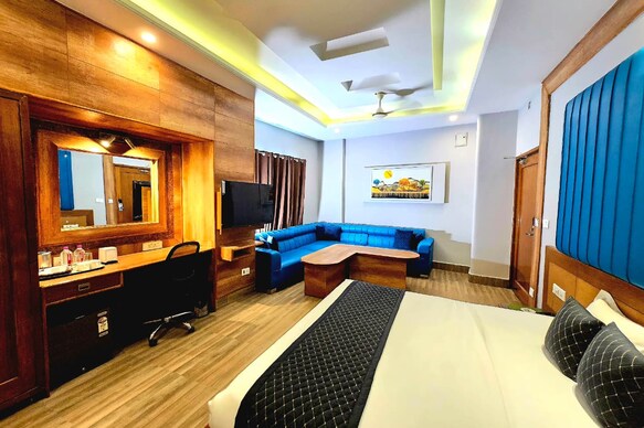 Gopinath The Grand