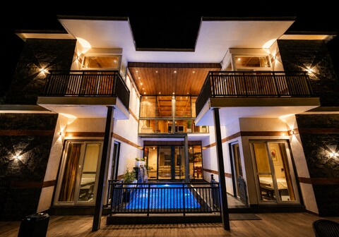 5 Bedroom Villa Pool Views Rishikesh