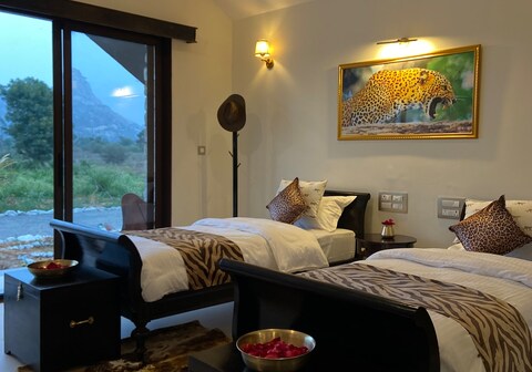 Private Pool Cottages in Jawai Aravalli Views