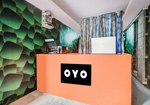 Hotel O Shubh Kashi Palace