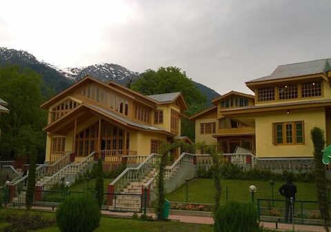 VALLEY VIEW RESORTS