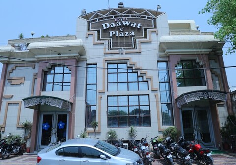 DAAWAT E PLAZA