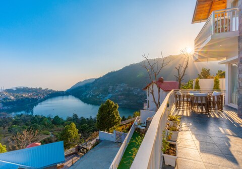 Kiyo - Villa Kazo an Entire 3 BHK