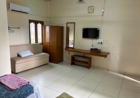 Karthikraja restaurant