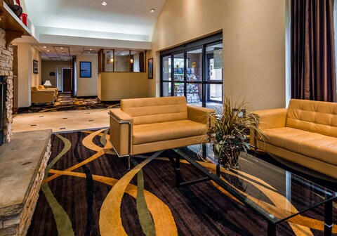 Best Western Plus Galleria Inn & Suites