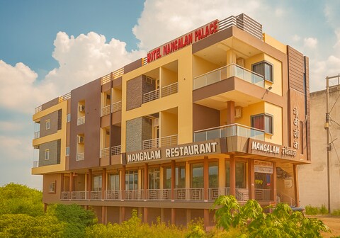 Hotel Mangalam Palace