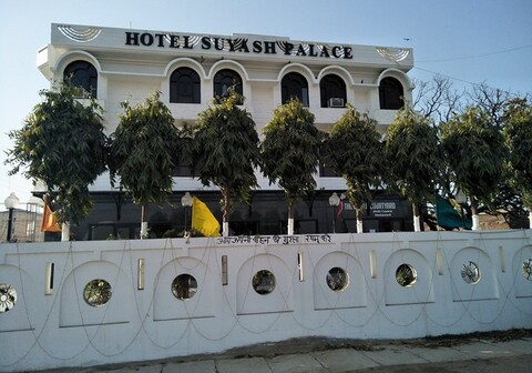 Suyash Palace Hotel