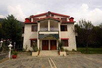 OYO 18695 Home Luxurious Studio Aleo Near Mall Road, Manali OYO 18695 Home Luxurious Studio Aleo Near Mall Road, Manali
