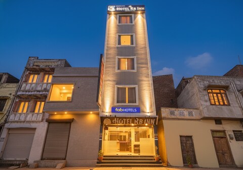 FabHotel RB Inn