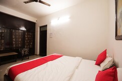OYO 41698 Hotel Yorks Saver, Rampur OYO 41698 Hotel Yorks Saver, Rampur