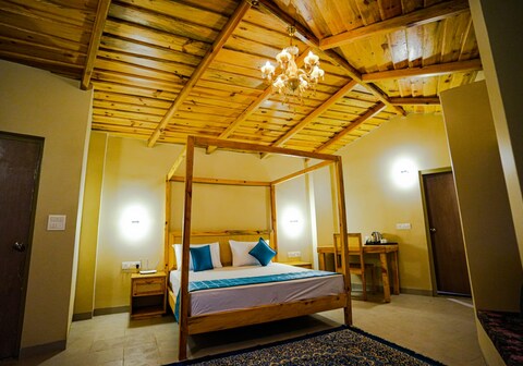 Aurora Ridge Residence