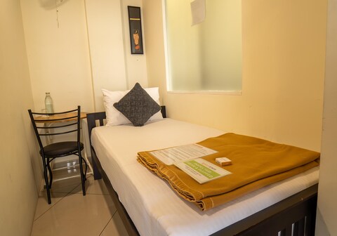 Igloo Stays and Dorms | Opp to Lulu Mall