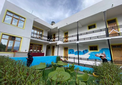 Eagle Nest Guest House