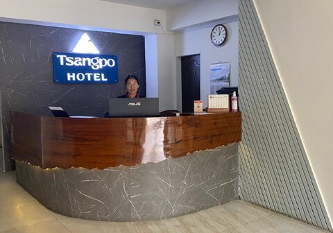 Tsangpo Hotel