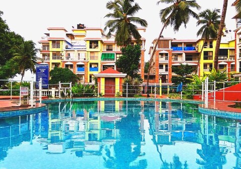 Almeria 2BHK WiFi Powerbackup Shared Pool