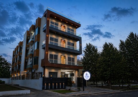 The Glam by Sandane Homes