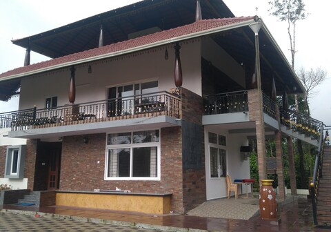 Lake Trail Coorg | Rooms in a Homestay