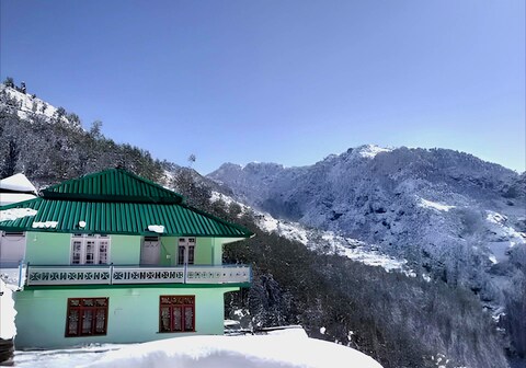 Shangrila Thachi | Shared 1BR Riverside Stay By homeyhuts